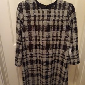 NEW.  DRESS CELEBRATE THE SPECIAL OCCASION BLACK & WHITE PLAID SEQUIN. SIZE 12